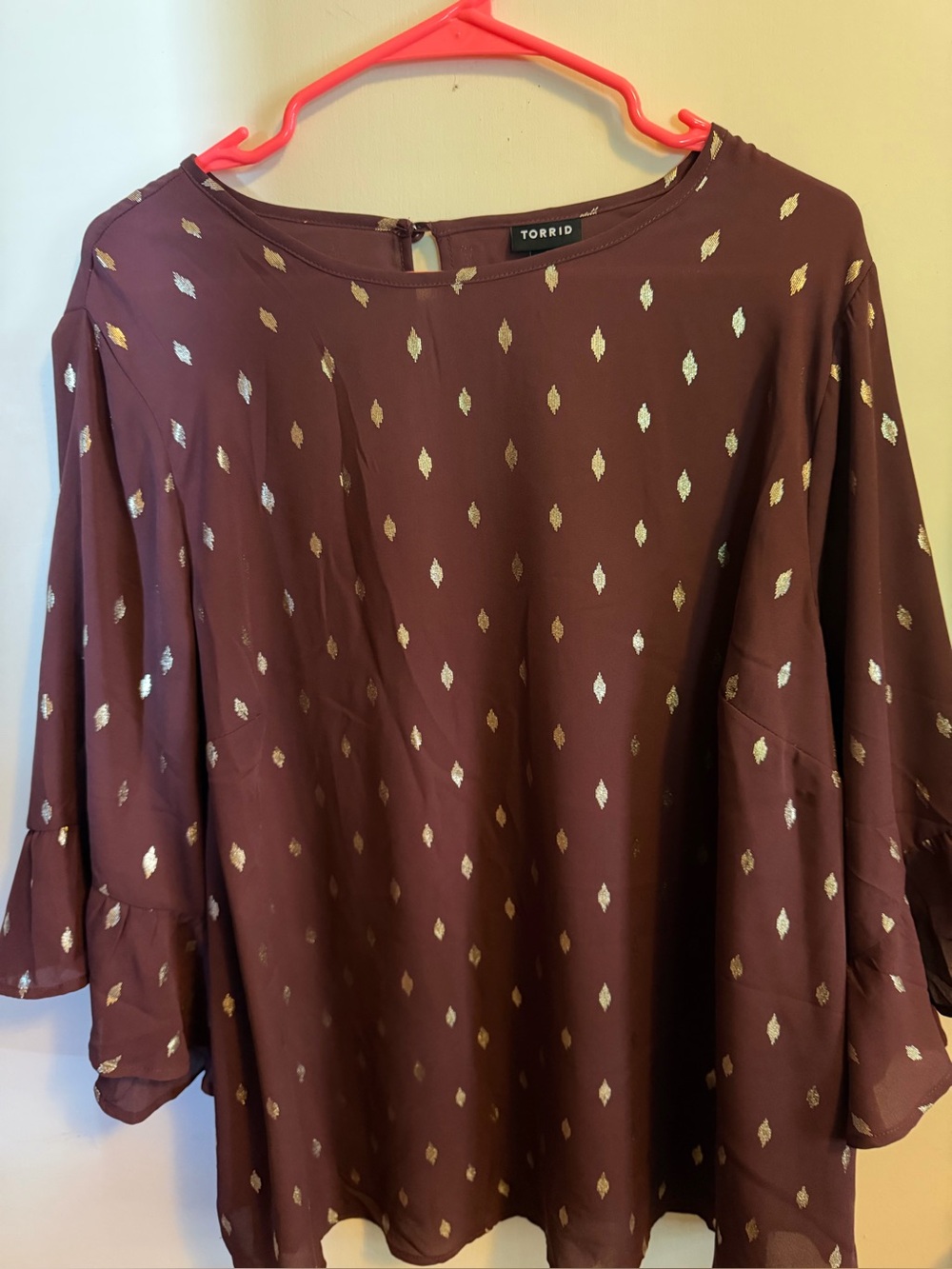 torrid Burgundy Blouse with Metallic Gold Dot Pattern
